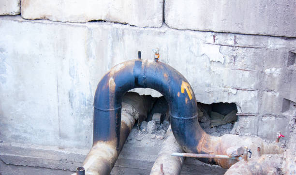 Best Emergency water damage restoration  in Big Bear City, CA